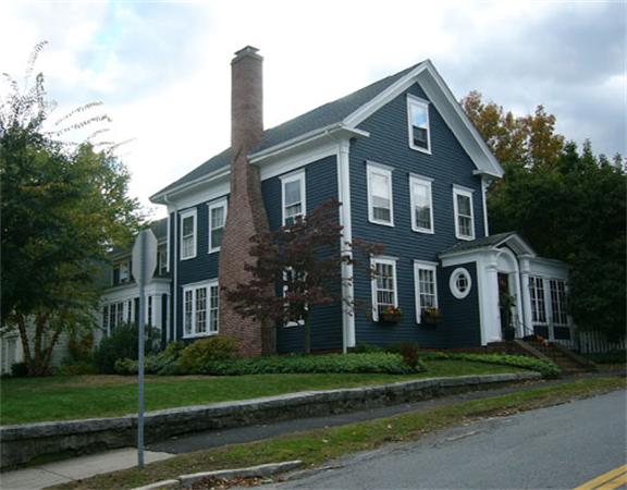 2 Greenwood St