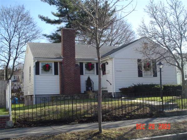 Photo of Charlesmount Ave