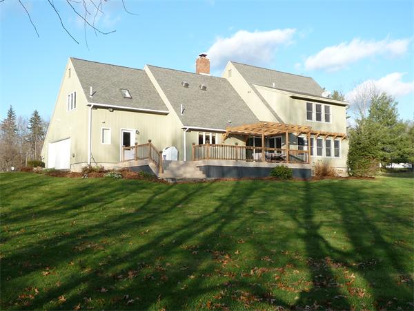 Single Family Home for Sale, ListingId:17798596, location: 110 Everett St Natick 01760