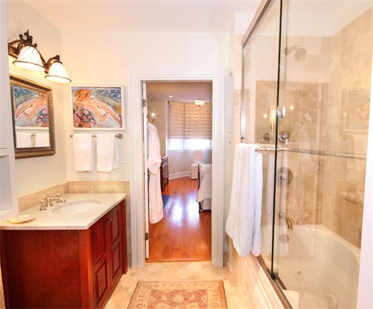 apartments for sale boston