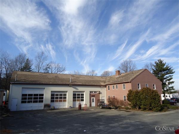 43 Hopkinton Rd