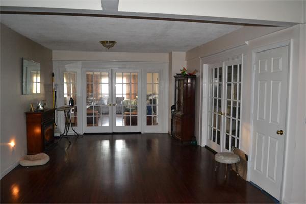 2033 Wilbraham Rd