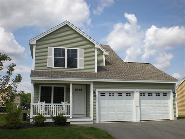 35 Emerson Circle