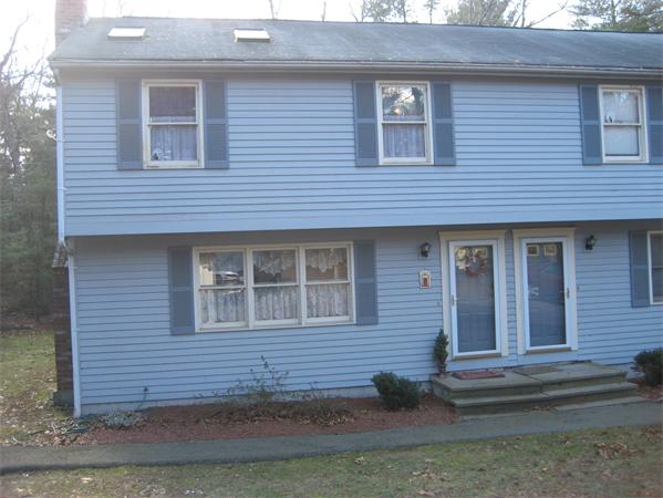 7 Ledgeville Avenue
