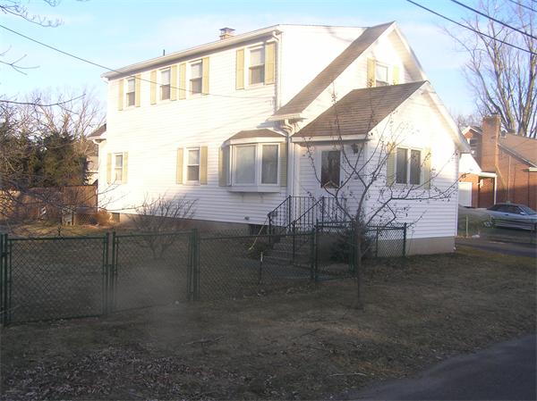 13 Frank St