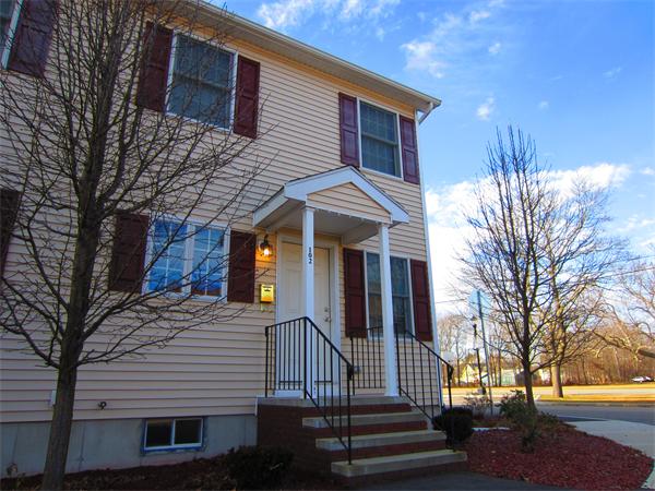 102 Railroad St
