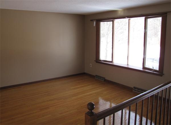 13 Dawn Dr, Chelmsford, MA 01824, MLS #71330126