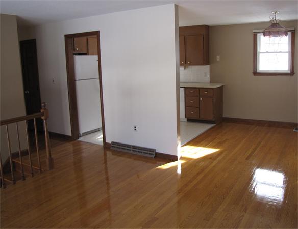 13 Dawn Dr, Chelmsford, MA 01824, MLS #71330126