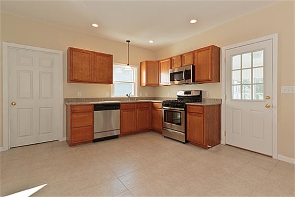 21 James St, Chelmsford, MA 01863, MLS #71331099