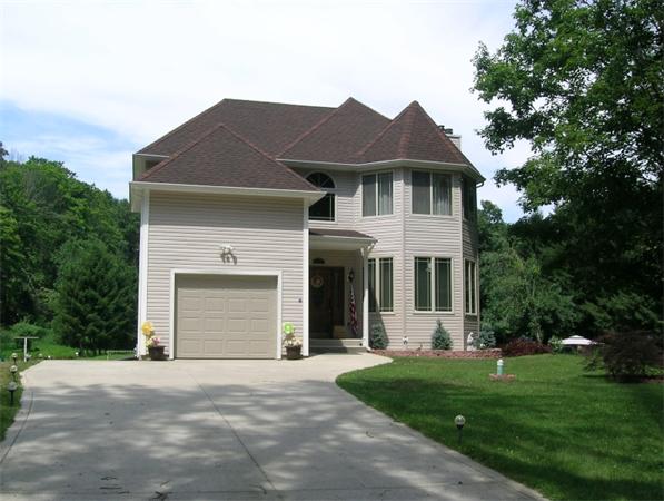 123 Sikes Ave