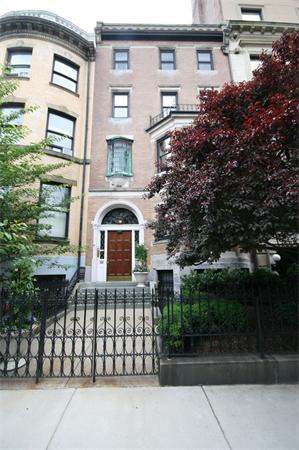 apartments for sale boston