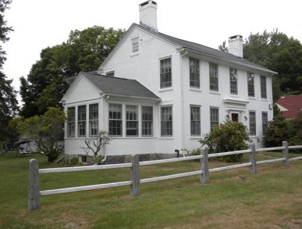 9 Main Street
