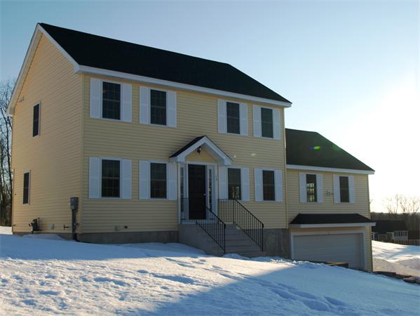 13 Eileen Ave