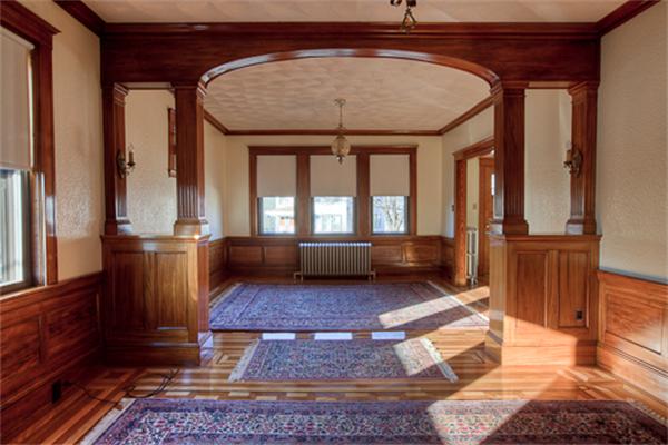 Photo of Orient Avenue #2