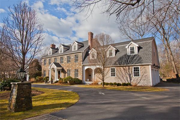 Falmouth Road, Wellesley, MA Photo #2