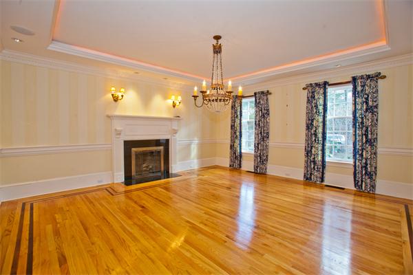 Falmouth Road, Wellesley, MA Photo #10