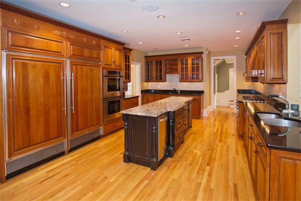 Falmouth Road, Wellesley, MA Photo #11
