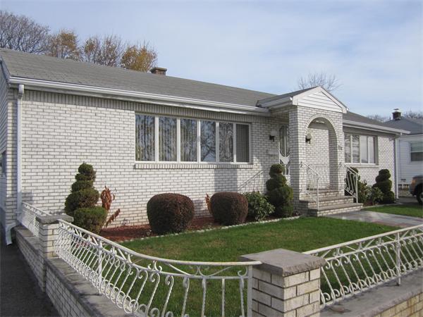 111 Cushman Ave.