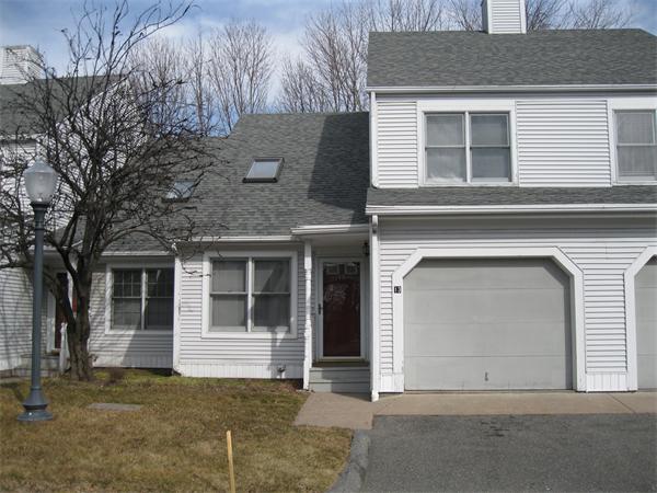 169 Main St