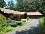 Williamsburg MA Real Estate Photo
