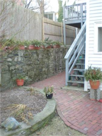 Photo of Mount Vernon Street #1