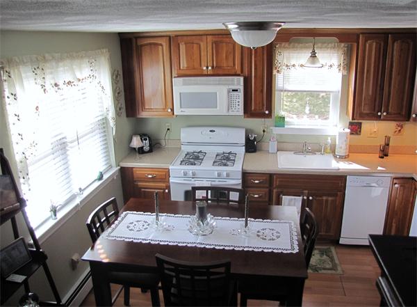 6 W Hill Dr