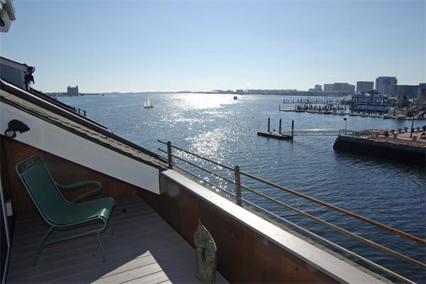 Lofts.com apartments, condos, coops, houses & commercial real estate - Waterfront Lofts (Condo)
