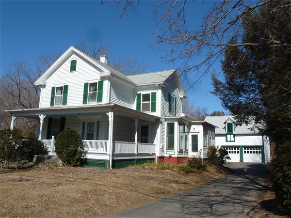 10 N Main St