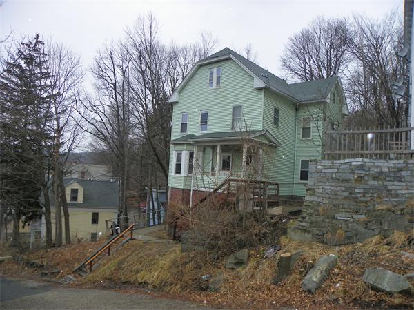 8 Jay Street