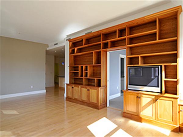 Lofts.com apartments, condos, coops, houses & commercial real estate - Leather District Lofts (Condo)