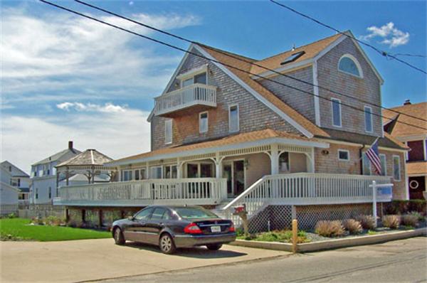 42 Q St