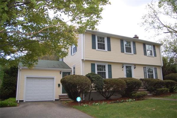  Lexington MA Open Houses | Open Homes | CPC Open Houses, Well maintained 4 BRs, 1 1/2 baths colonial on beautiful half an acre level lot 