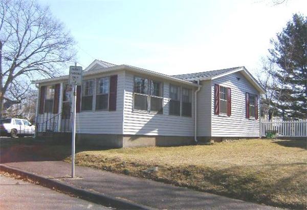  Medford MA Open Houses | Open Homes | CPC Open Houses, Minutes to Wright's Pond!! Charming 5 room Bungalow!!  Features livingroom w/ cl