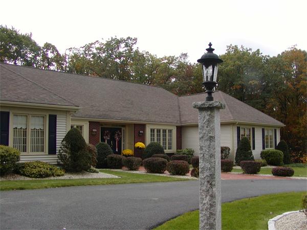 4 Atkinson Farm Rd