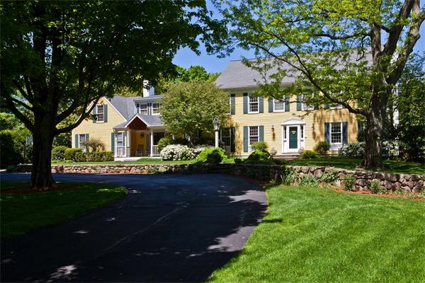 62 Old Connecticut Path