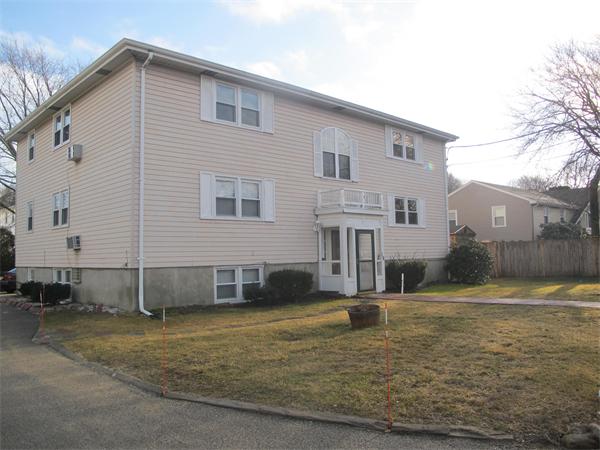 19 Elmwood Park