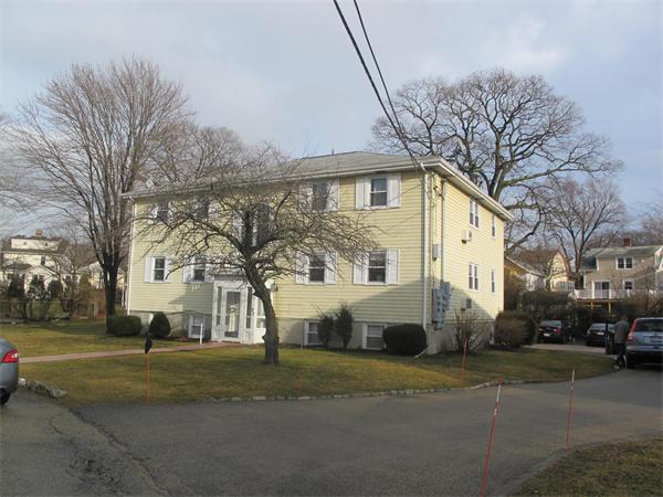 27 Elmwood Park