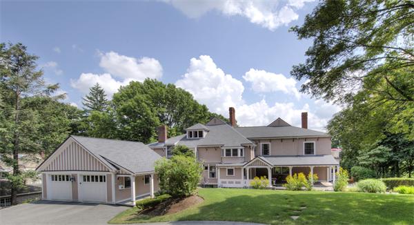 19 Oakland Street