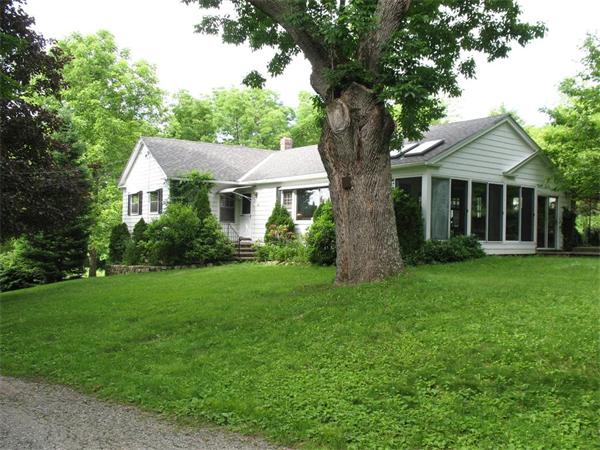 440 North Woodstock