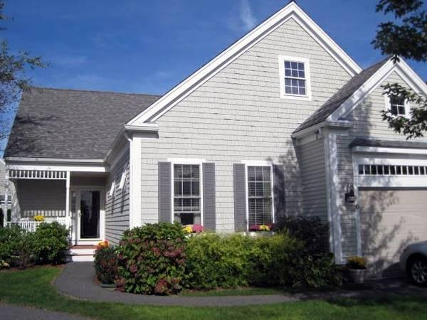 10 Holly Hock Knoll