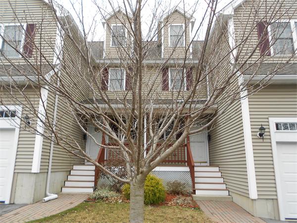  Medford MA Open Houses | Open Homes | CPC Open Houses, Pristine  Mint Townhouse built 2004 in fabulous location tucked away just outsi