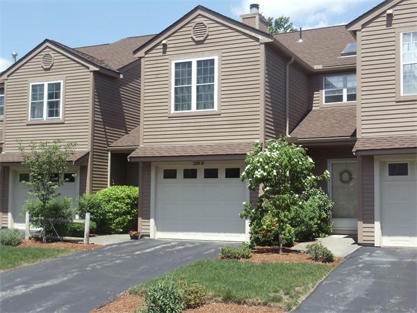 208 Ridgefield Cir