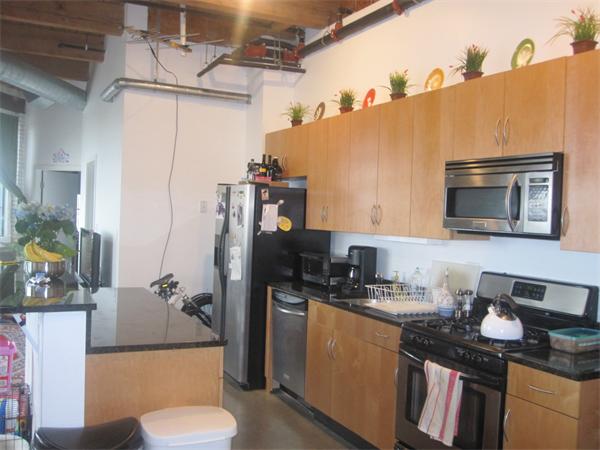 Lofts.com apartments, condos, coops, houses & commercial real estate - Everett Lofts (Condo)