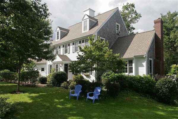 28 Round Hill Rd