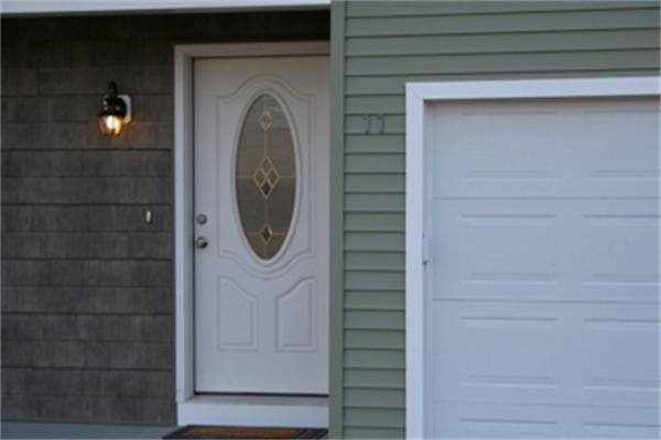 353 Fuller Street