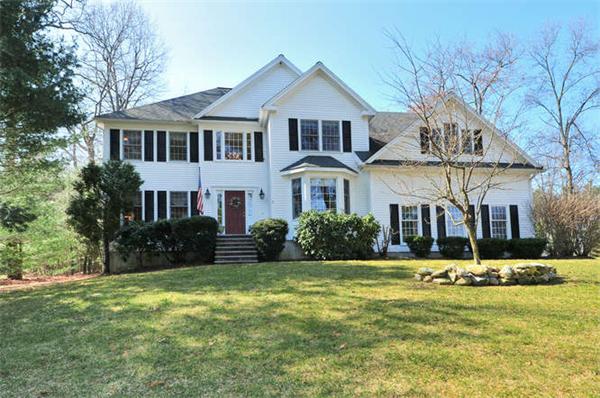 7 Jennifer Drive