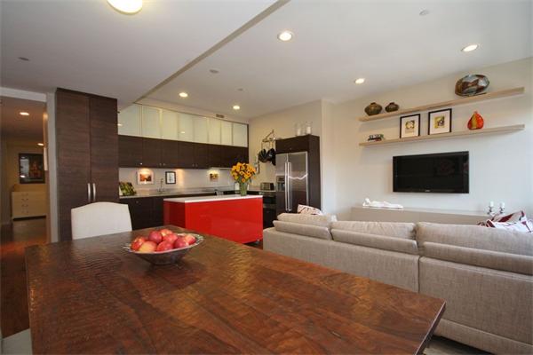Lofts.com apartments, condos, coops, houses & commercial real estate - Back Bay Lofts (Condo)