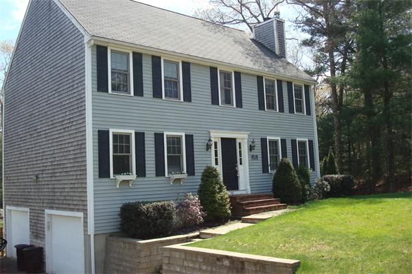 Single Family Home for Sale, ListingId:18423717, location: 307 Fremont St Taunton 02780