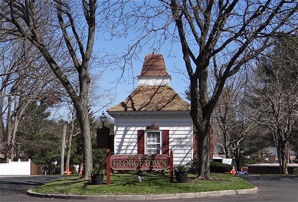 148 JAMESTOWN DRIVE