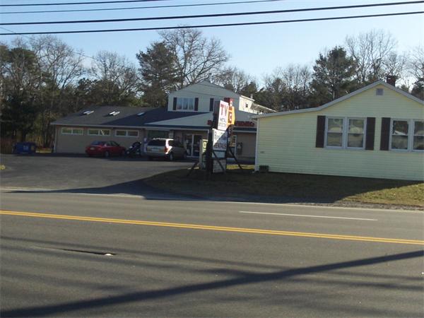 3156 Cranberry Hwy